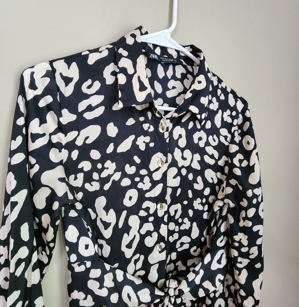 Zara Leopard Print Satin Belted Dress Size S Animal Print Longsleeve. - Picture 4 of 12